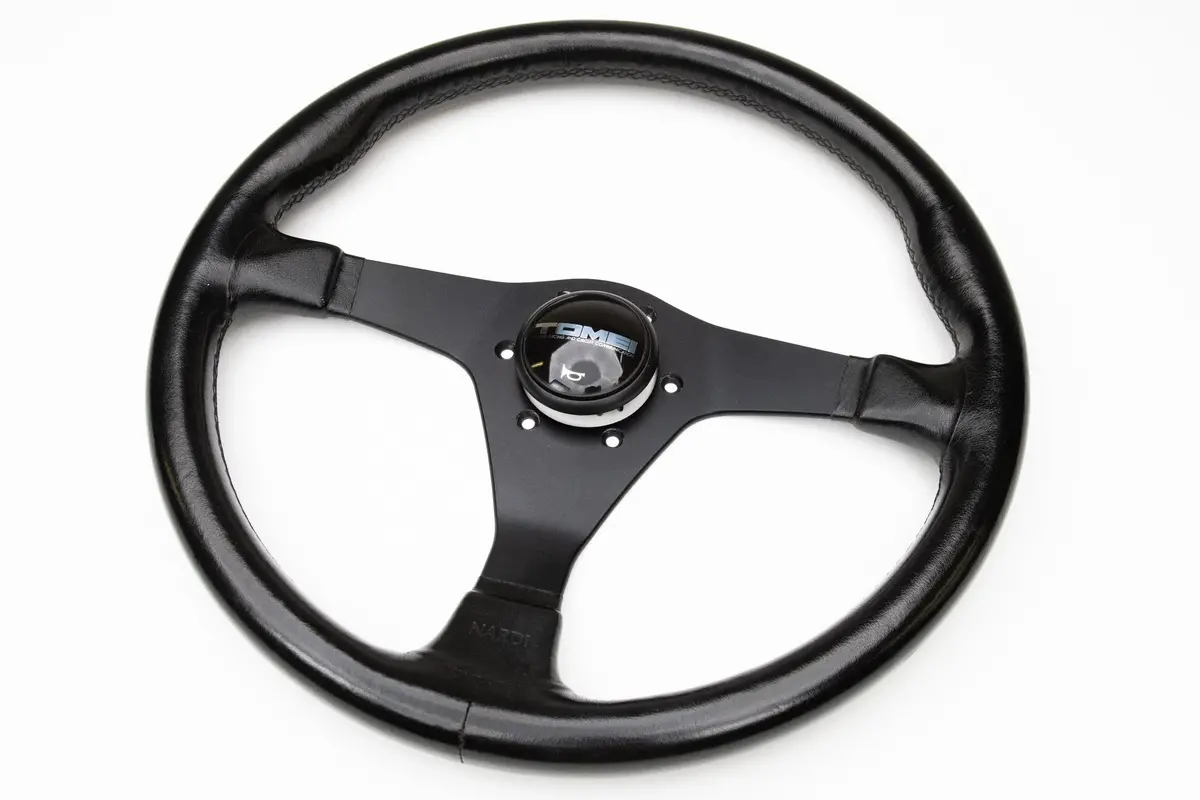 Nardi Gara 3 360mm Steering Wheel with Tomei Horn Button
