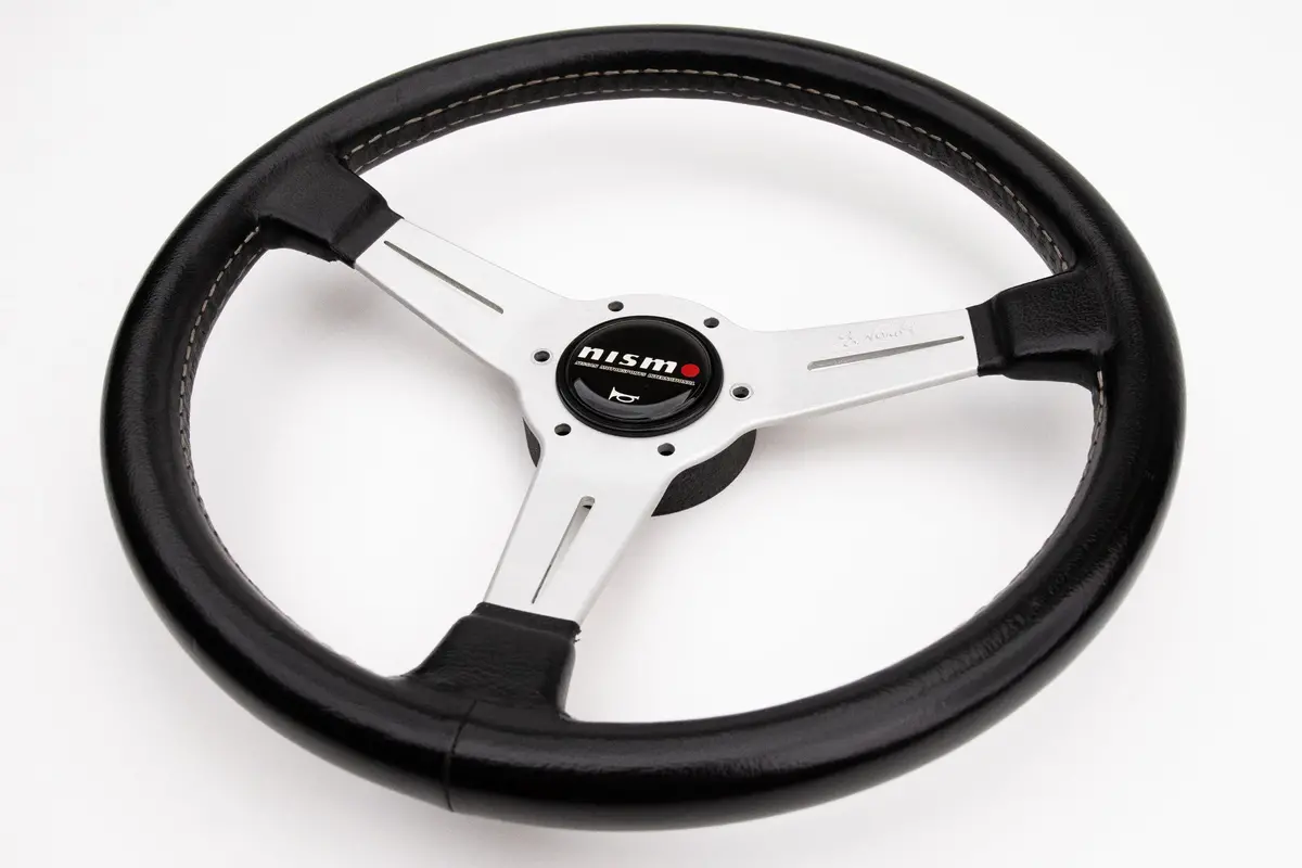 360mm Nardi Classic Steering Wheel – NISMO-Branded Horn Assembly