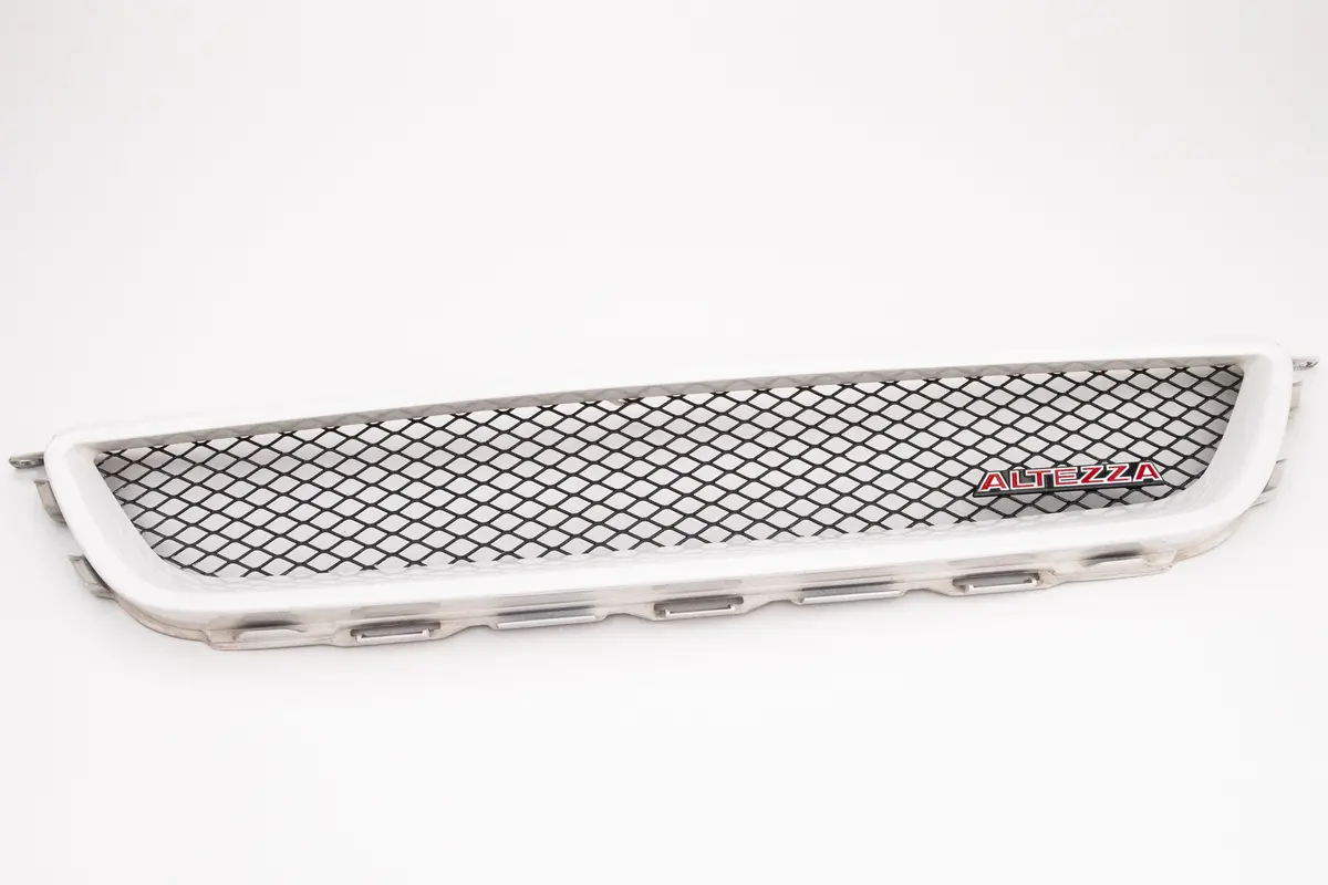 Toyota Altezza (SXE10) Front Grille – OEM Replacement