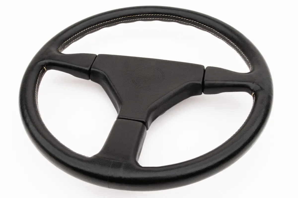 365mm Eunos Roadster (MX-5) Momo Steering Wheel