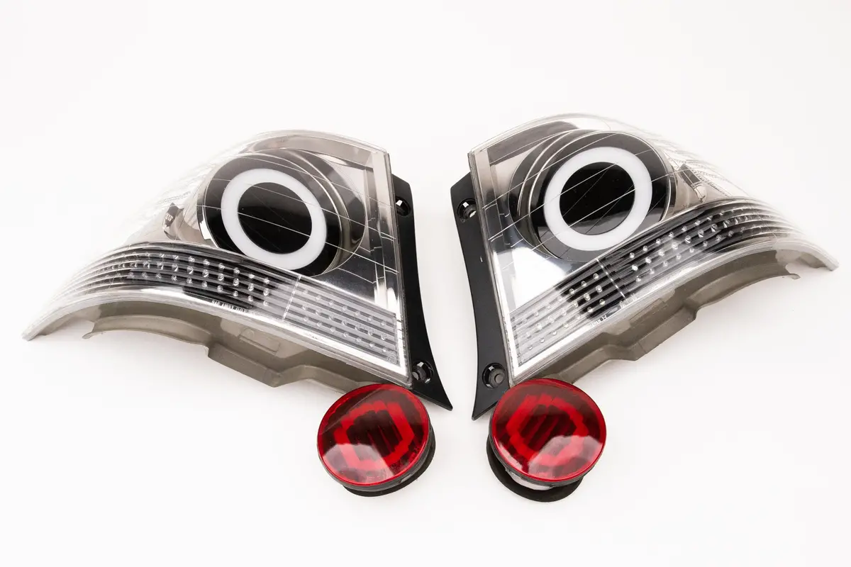 Custom LED Tail Lights for Toyota ALTEZZA / Lexus IS300 (SXE10)
