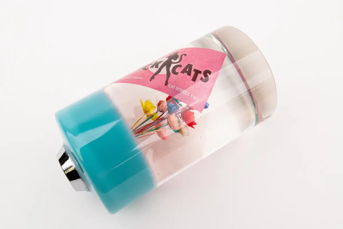 Black Cats Cream Soda Underwater Flower Shift Knob – Dual-Thread (10×1.25mm & 12×1.25mm)