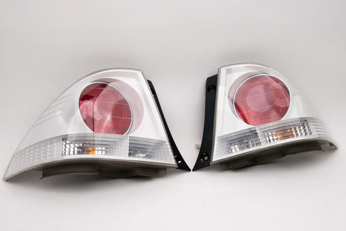 Modellista White LED Tail Lights for Toyota Altezza SXE10