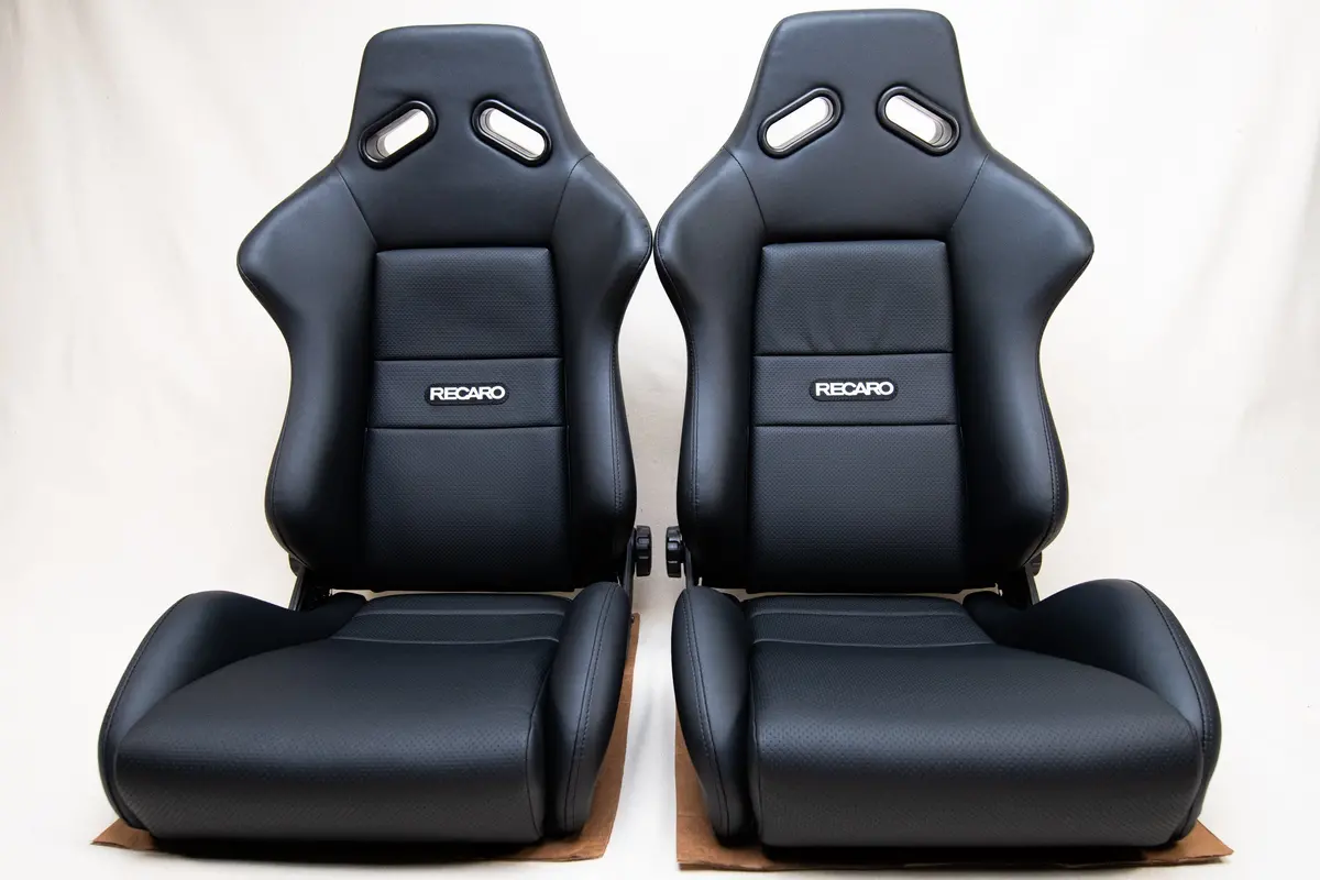 Recaro SR1 Bucket Seats – Pair, Sport Configuration