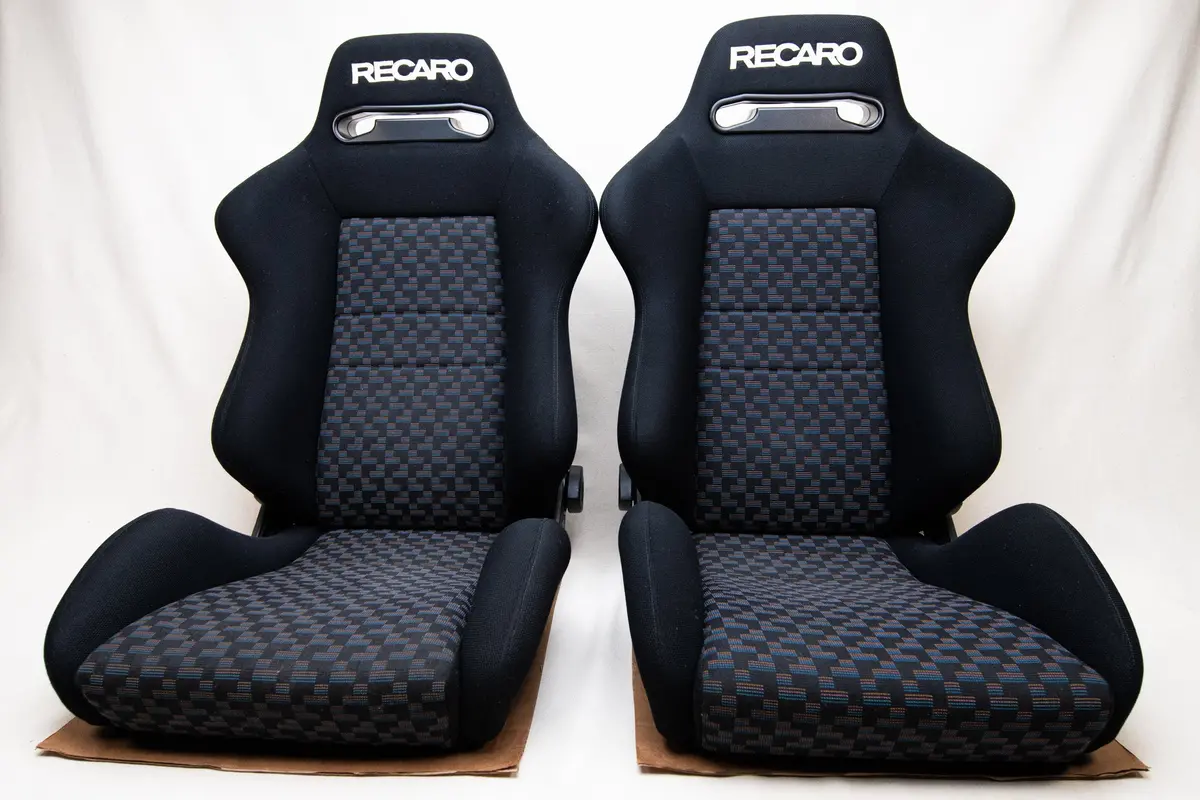 Recaro SR2 Seat Pair – INDY/AV Schwarz Design