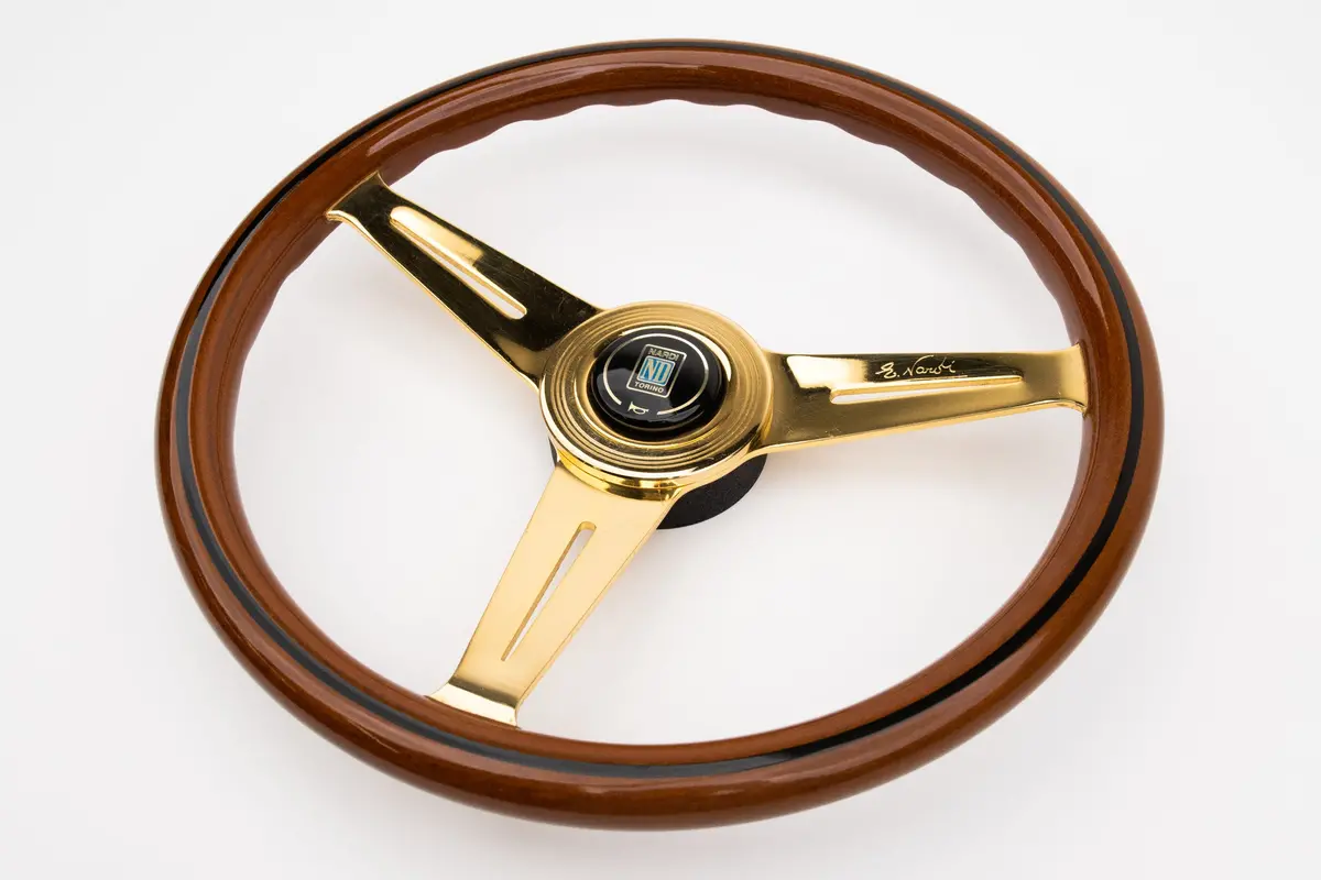Nardi Classic Steering Wheel – 360mm with Gold-Plated Accents