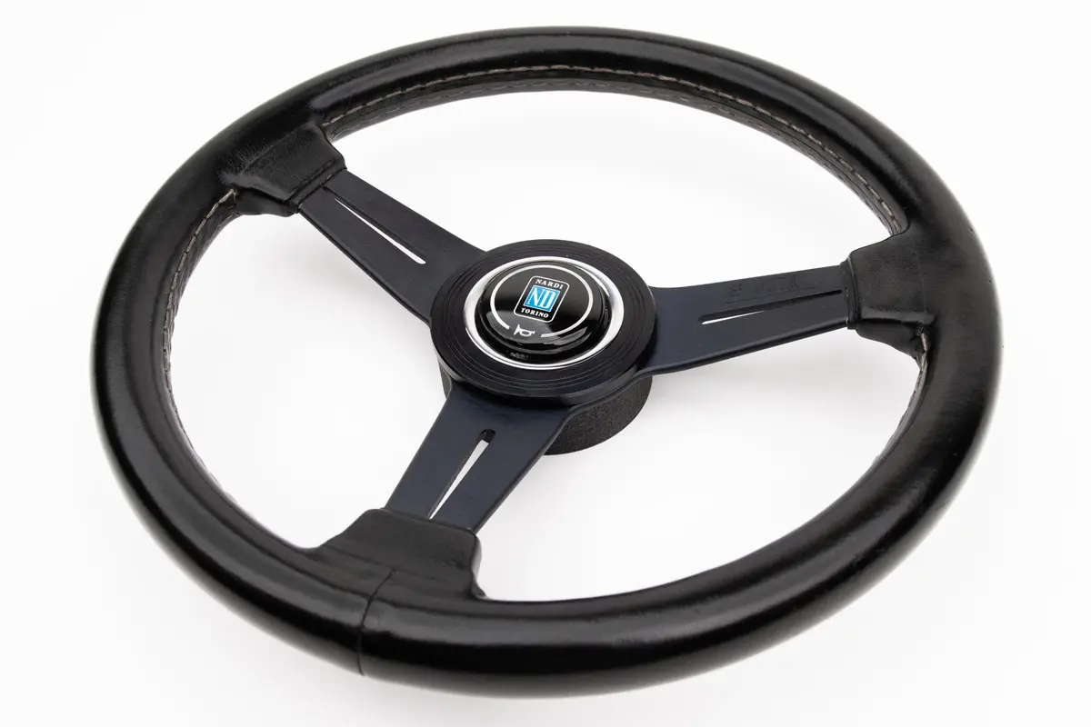 Nardi Classic Steering Wheel – 330mm Compact Size