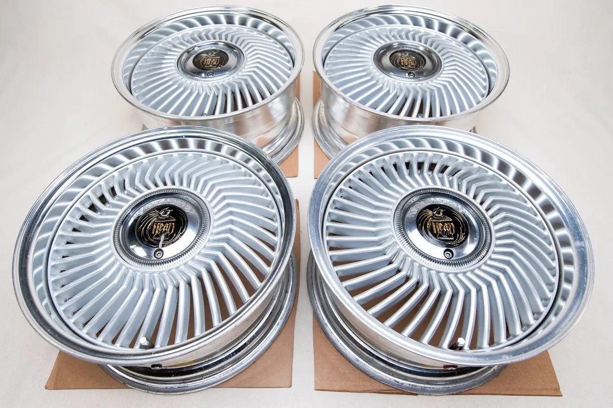 WORK Carving Head 40 Alloy Wheels – 17×8J, +25 Offset (4×100 / 5×100 PCD)