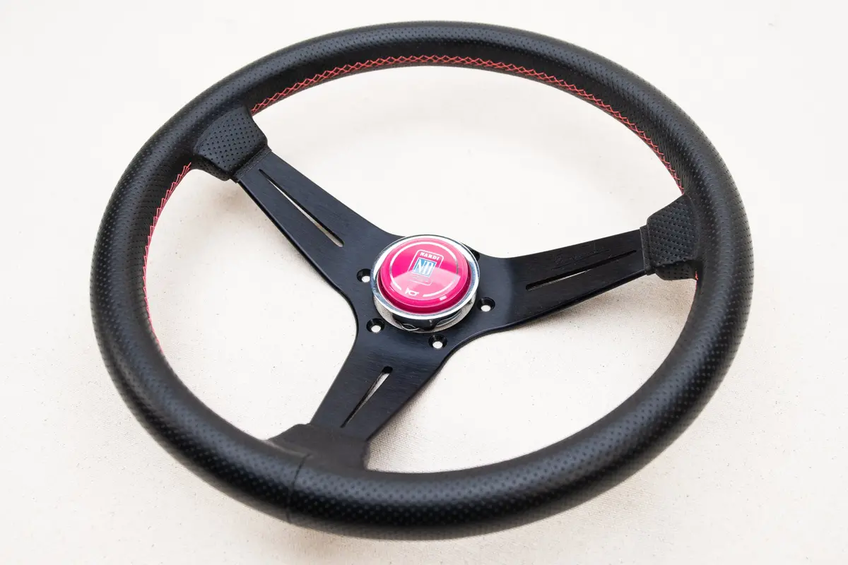 Nardi Rally Deep Corn Steering Wheel – 350mm, Pink Doriten Limited Edition