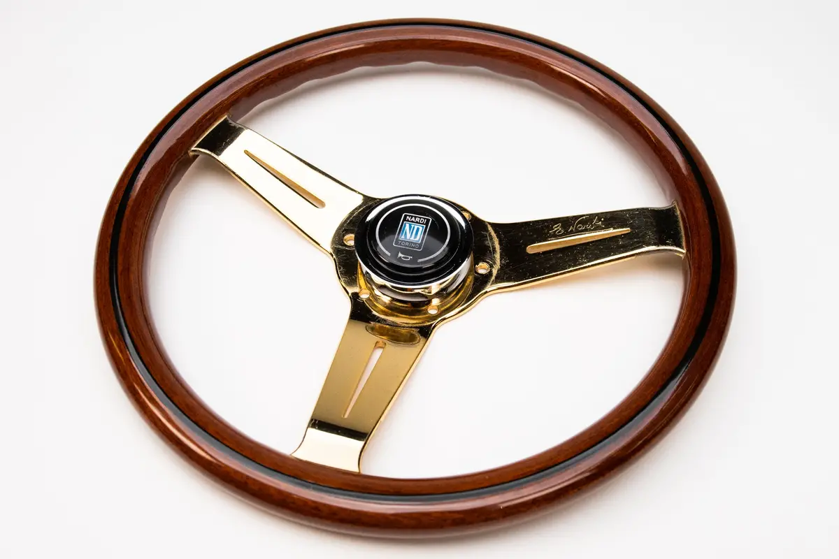Nardi Classic 330mm Steering Wheel – Gold-Plated Finish