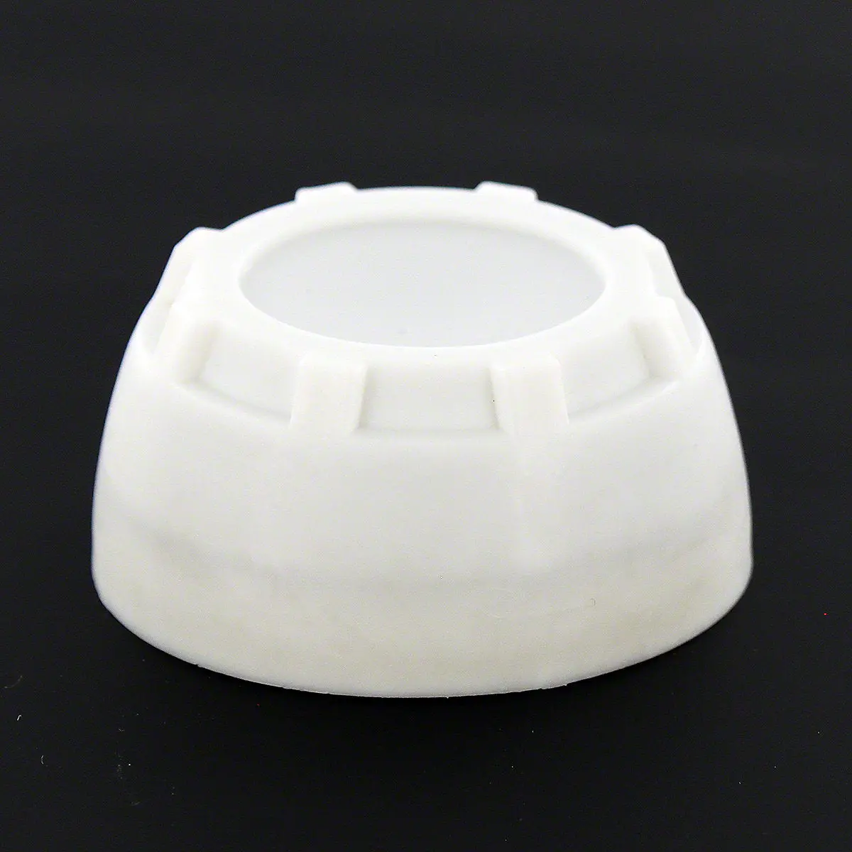 404835R1 Front Hub Cap -Fits  International  Tractor 1