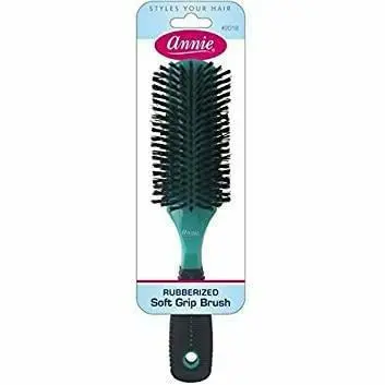 Annie: #2018 Soft Grip Brush 1
