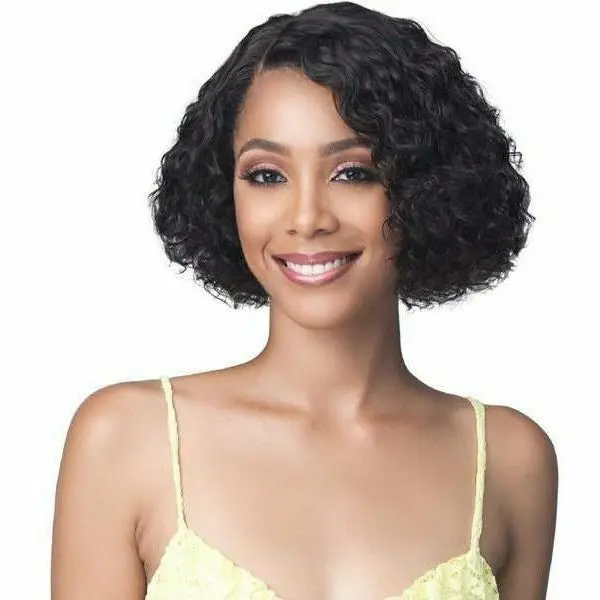 Bobbi Boss: Unprocessed Human Hair Lace Wig - Water Curl 10" 1