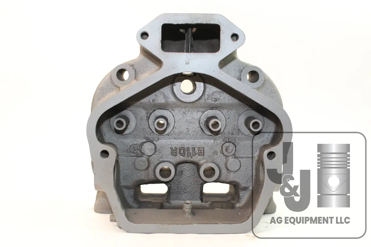 H110r Remanufactured John Deere Cylidner Head H Tractors (Core) 1