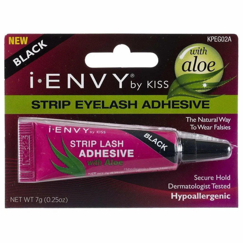 Kiss: Strip Eyelash Adhesive With Aloe 1