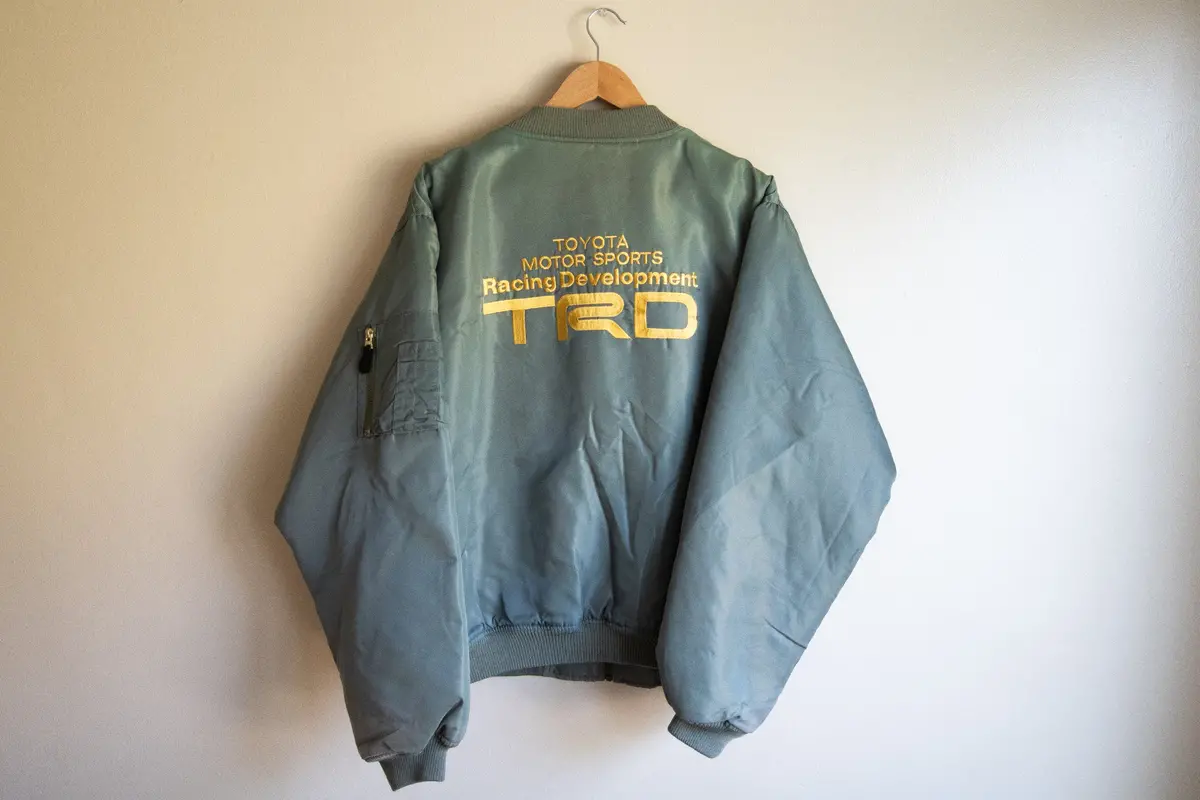 TRD Heritage Bomber – Large