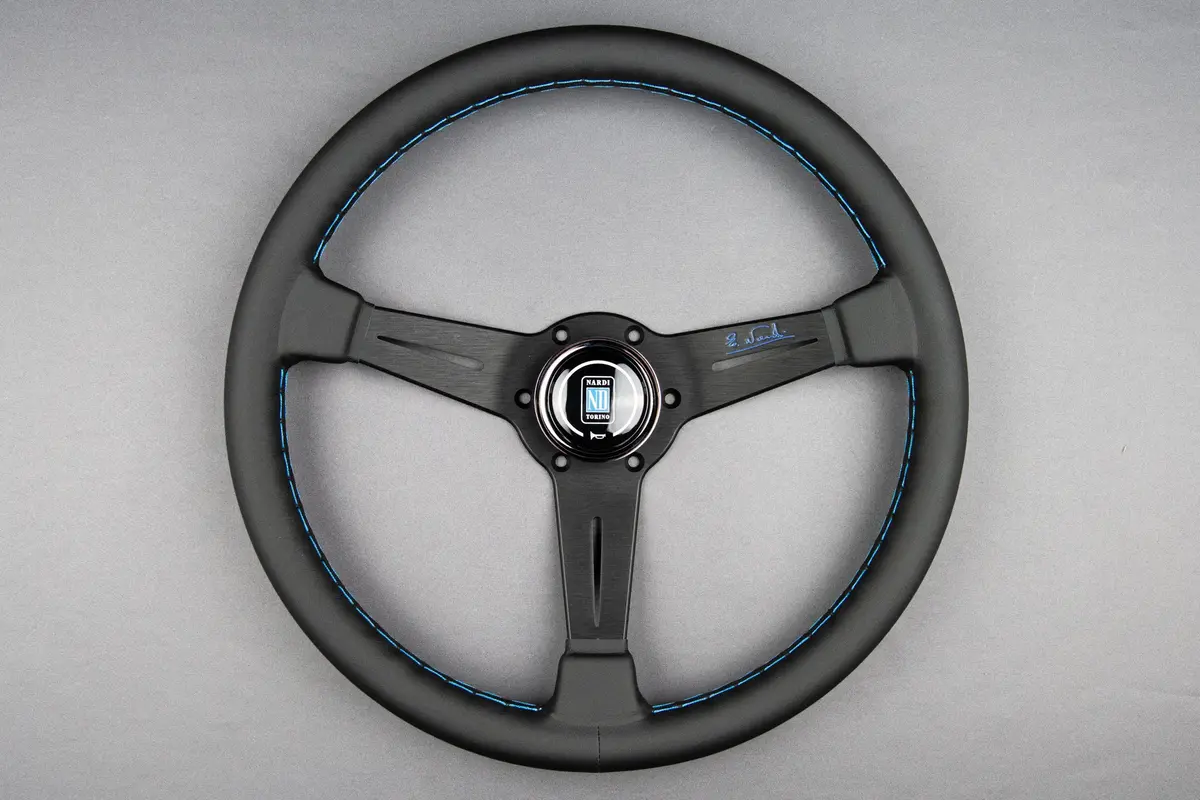 NARDI Classic Steering Wheel – 360mm, 2018 Limited Edition with Blue Stitching