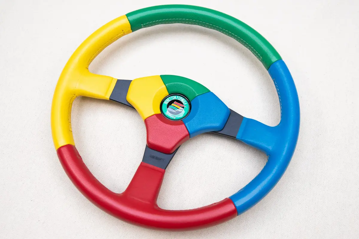 MOMO Bennetton F1 Steering Wheel – 350mm Diameter