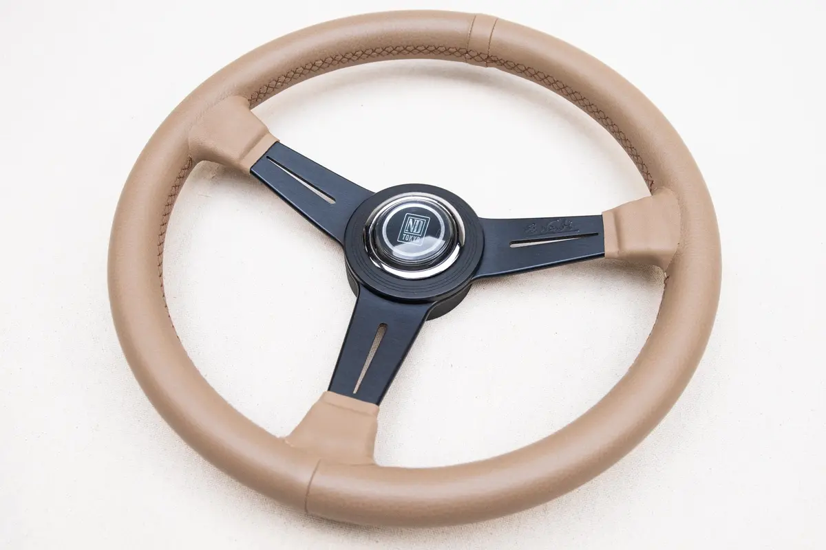 Nardi Classic 360mm Wheel – Tokyo Horn Button Integration
