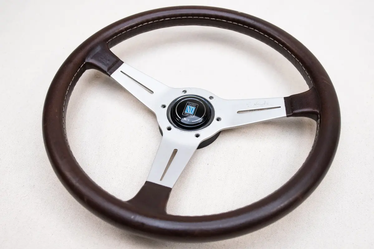 Nardi Classic 360mm – Brown Leather Wrap Edition