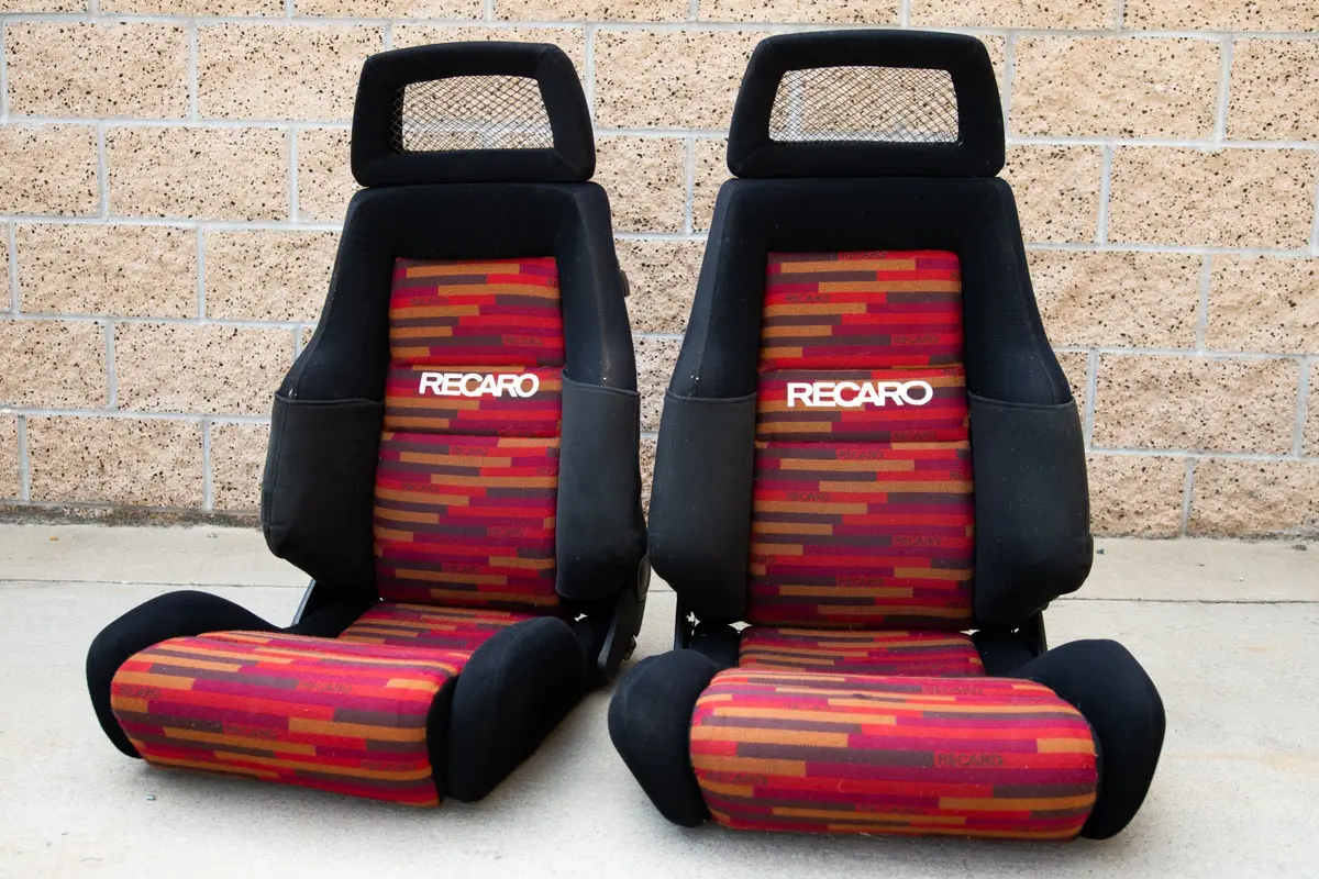 Recaro LS Performance Seats – Matching Two-Seat Configuration