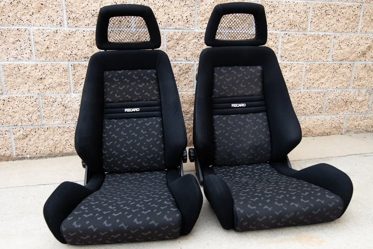 Recaro LX Dual Racing Seat Set