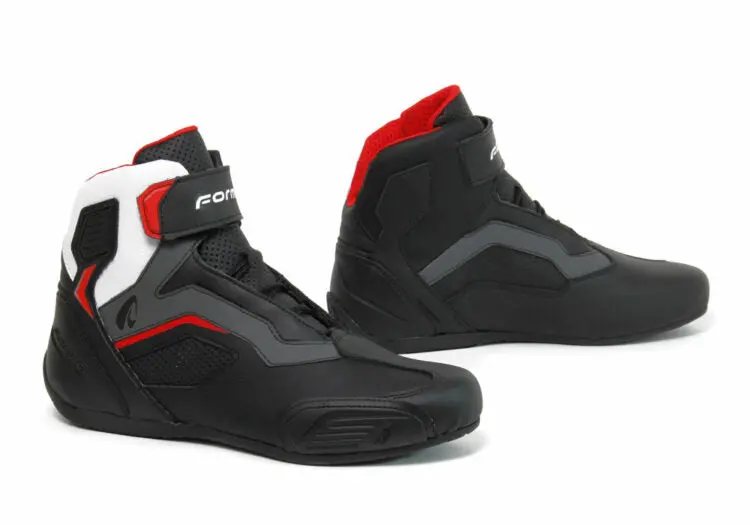 Forma - Stinger Flow Boots 1