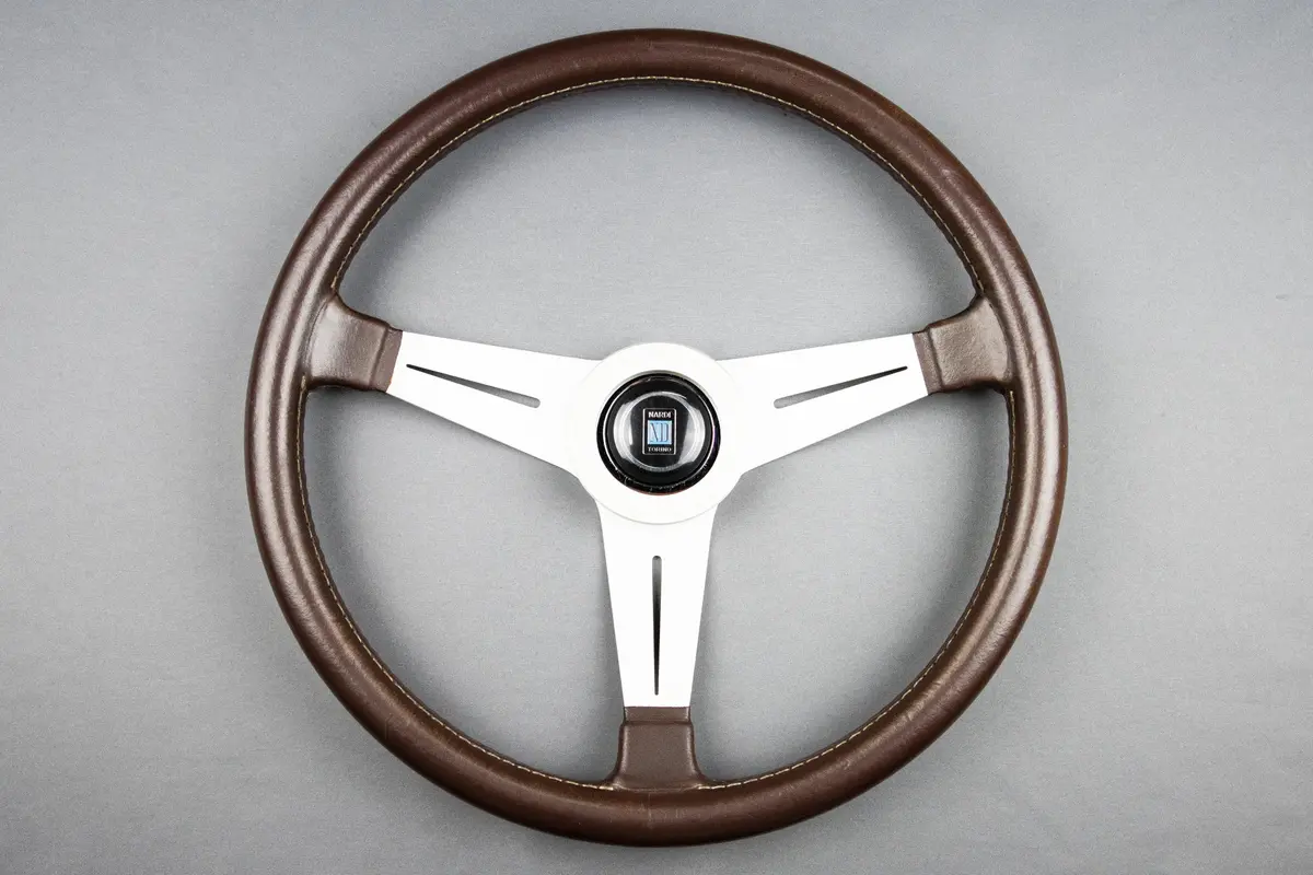 Nardi Classic Brown Leather Steering Wheel – 390mm Oversized Variant